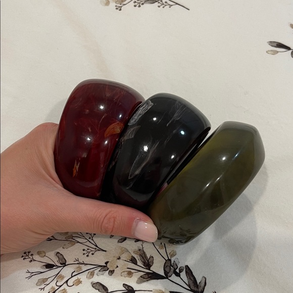 Multi-Color Bangle Set - Picture 3 of 3